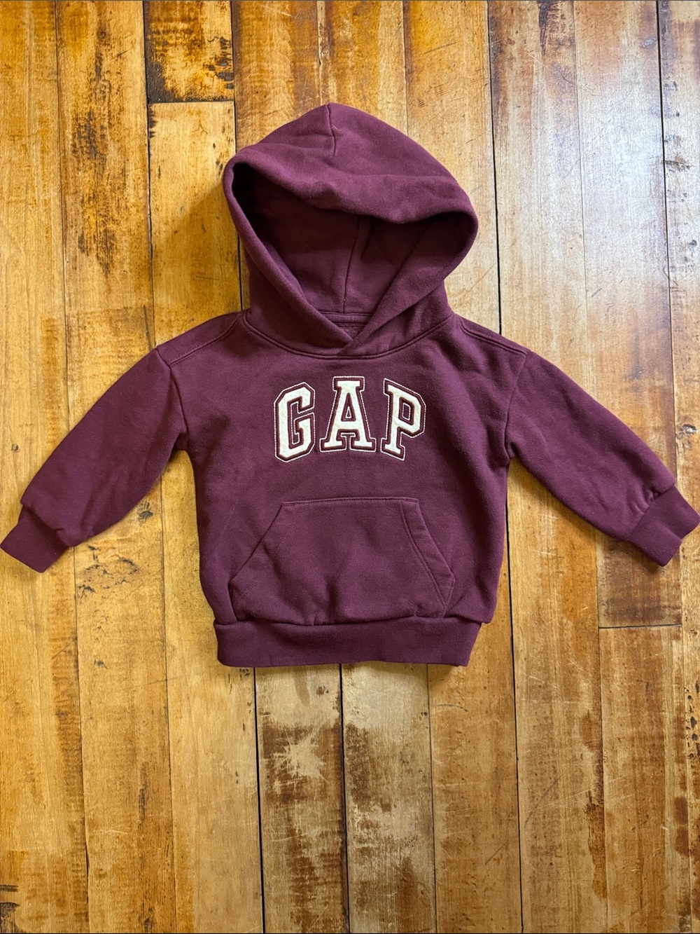 GAP sweatshirt size 12 to 18 months Burgundy Hooded cotton fall winter